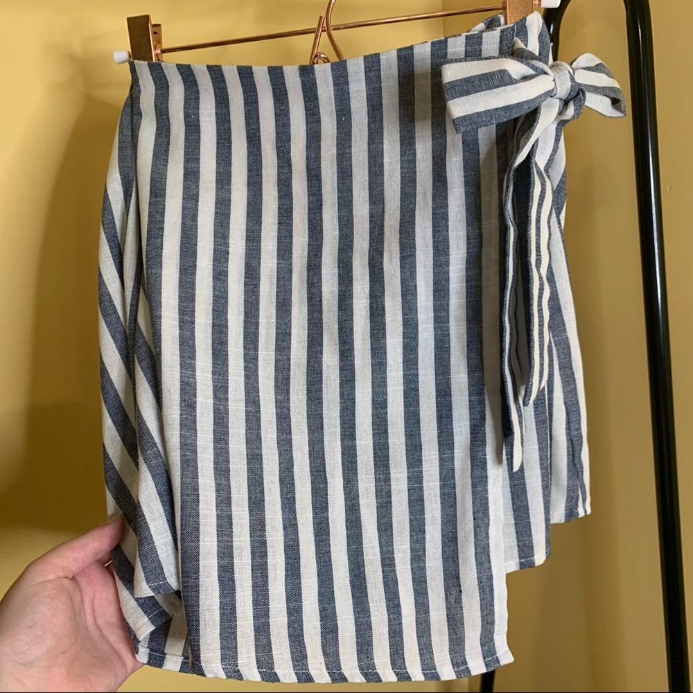 Stripped Skort